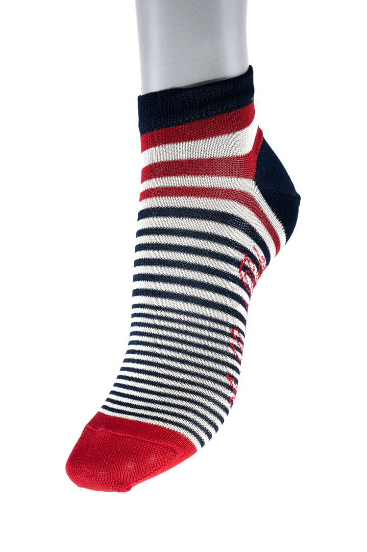 Berthe aux grands pieds - Charli coté droit