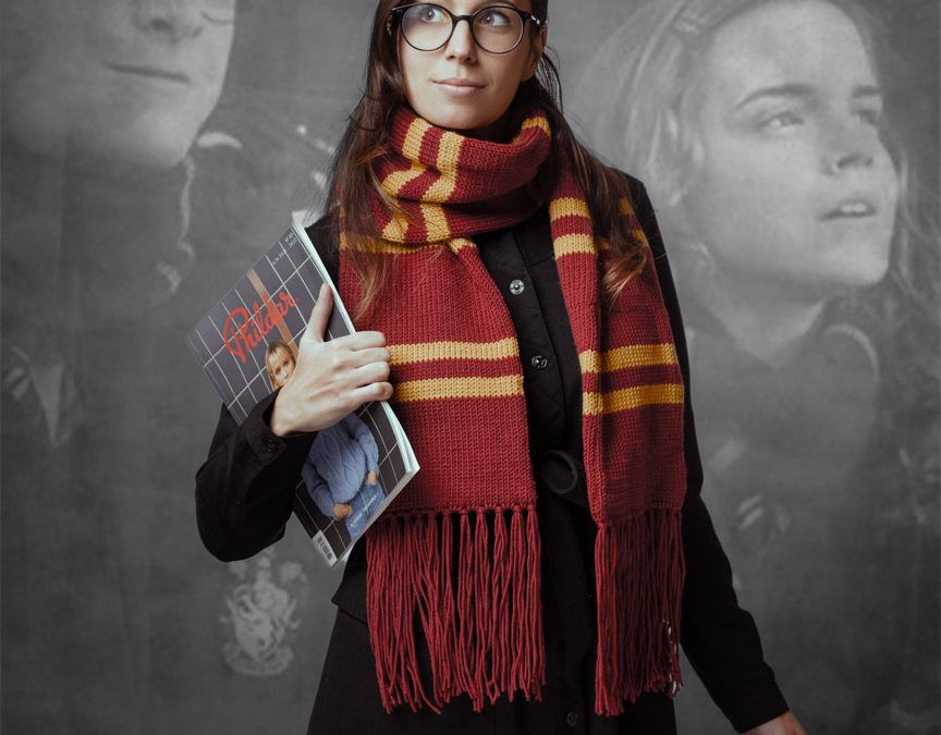 Harry Potter “Retour à Poudlard” pour les 20 ans de la saga on réalise l’écharpe de Gryffindor !