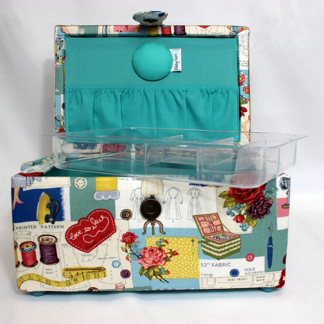 Boite à couture retro